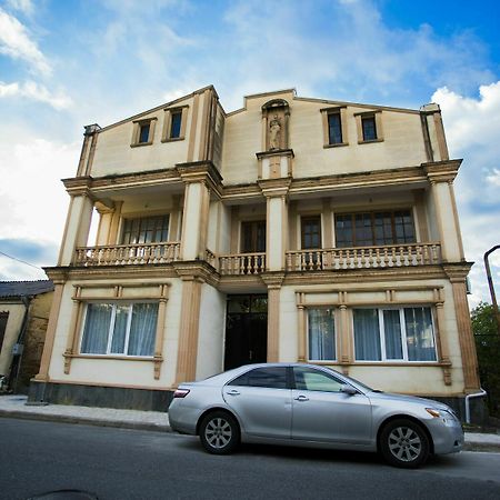 Отель Сити-Кутаиси Экстерьер фото